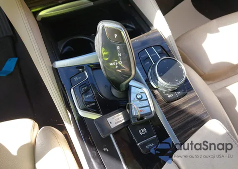 2018 BMW 530I из США, поврежденный, VIN WBAJA5C53JWA37564